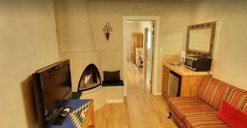 Hotel La Fonda De 3*
