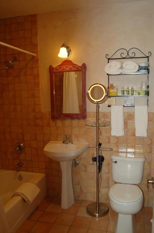 La Fonda De Hotel
